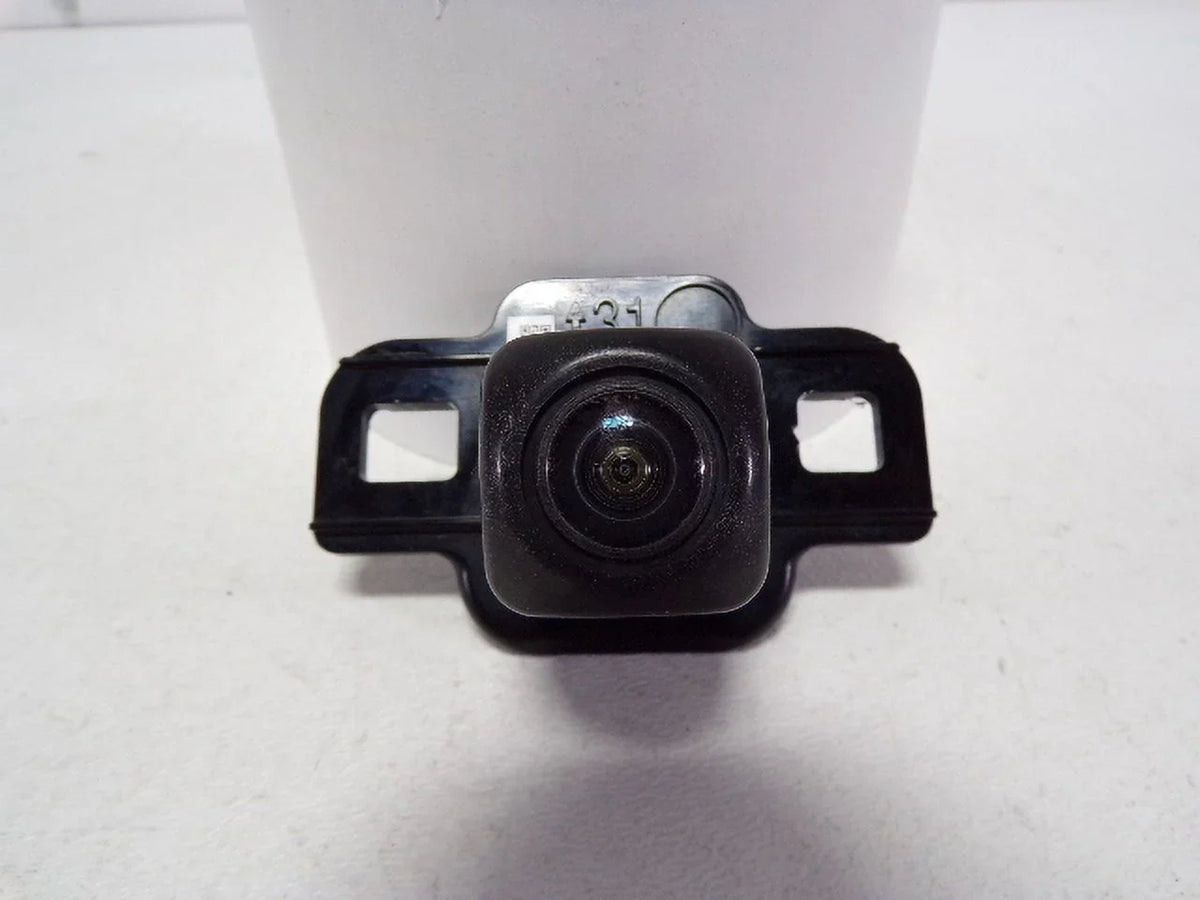 Pre-Owned 19-22 Toyota Rav4 Rear View Backup Camera   (Good)